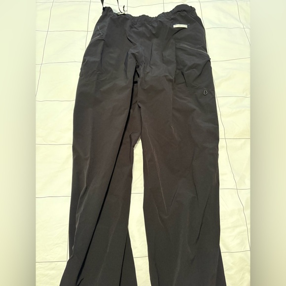 Men's Satisfy peace shell climbing pants. Worn 3 times, perfect condition - Picture 1 of 5